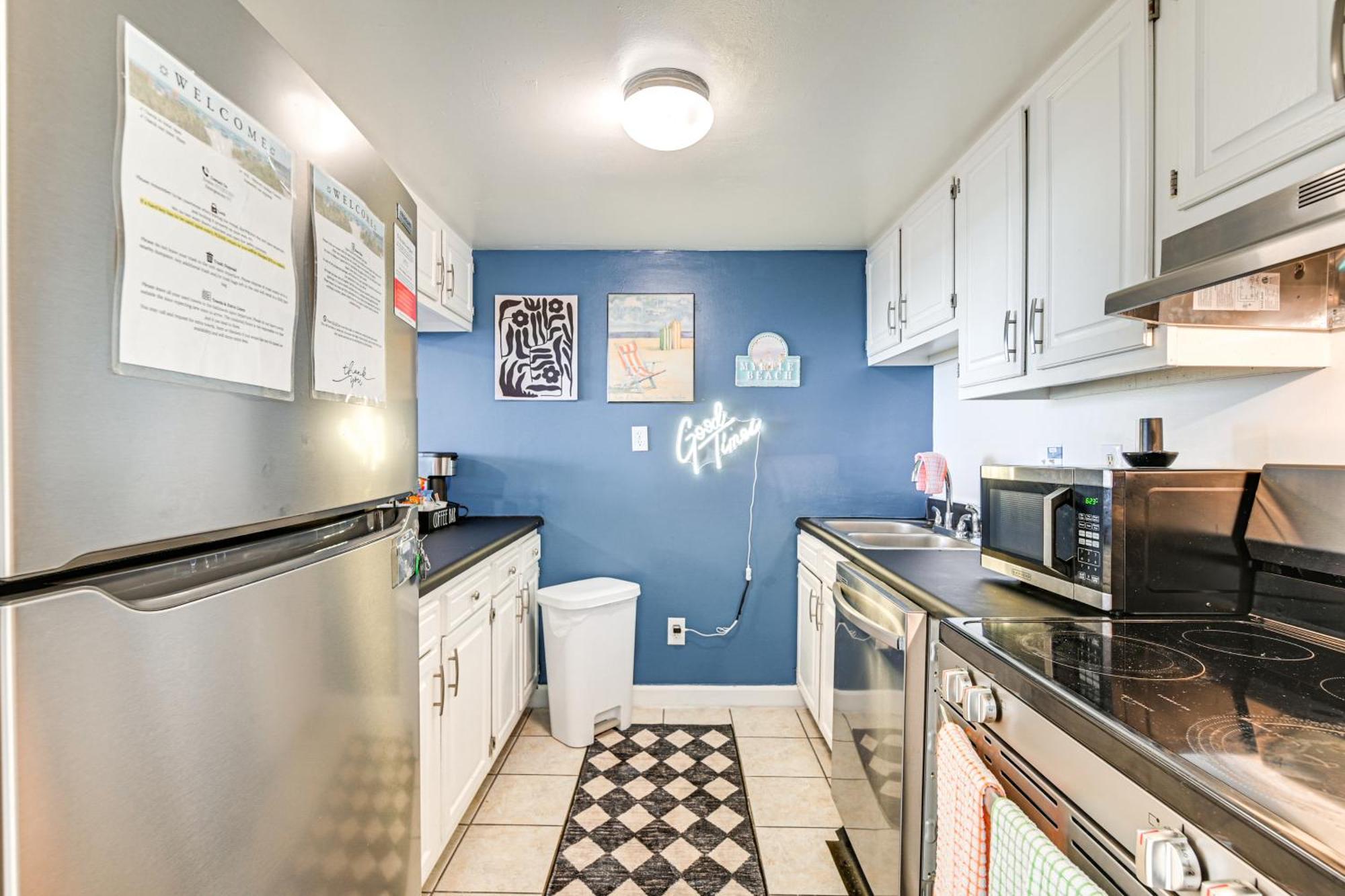 Updated Resort Condo, Walk To Myrtle Beach! Bagian luar foto
